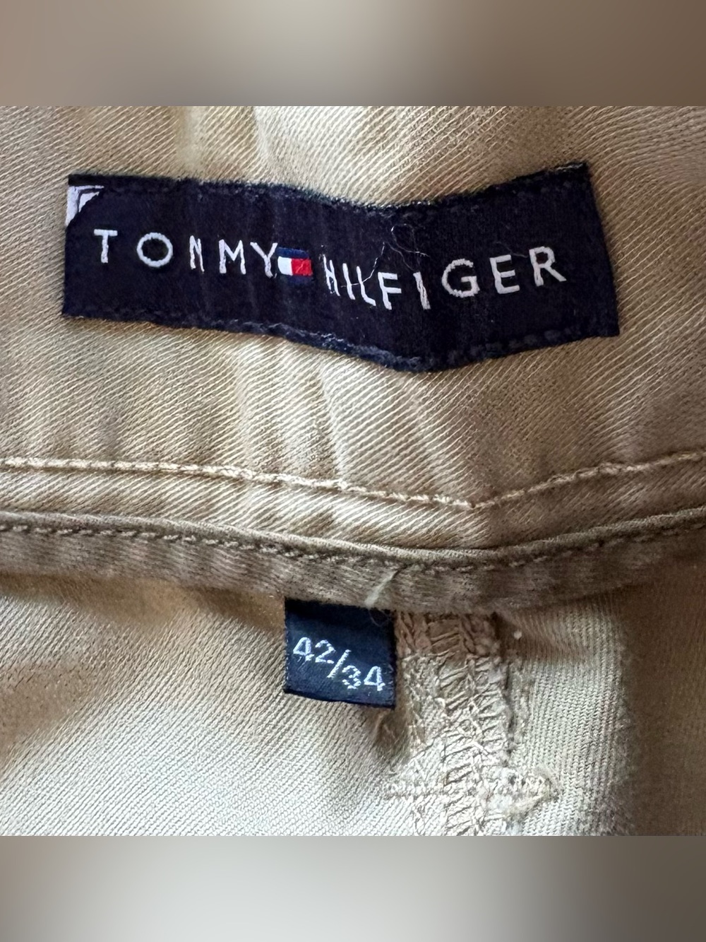 Tommy Hilfiger Beige Men’s Wide Leg Cargo Pants 42 x 30 EUC - Picture 6 of 7